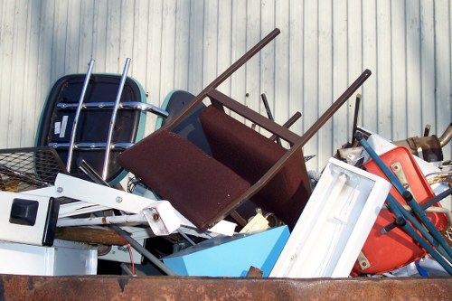 Residential and commercial junk removal services in Oakleigh East