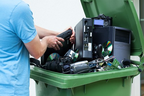 Professionals sorting and loading junk in South Coogee